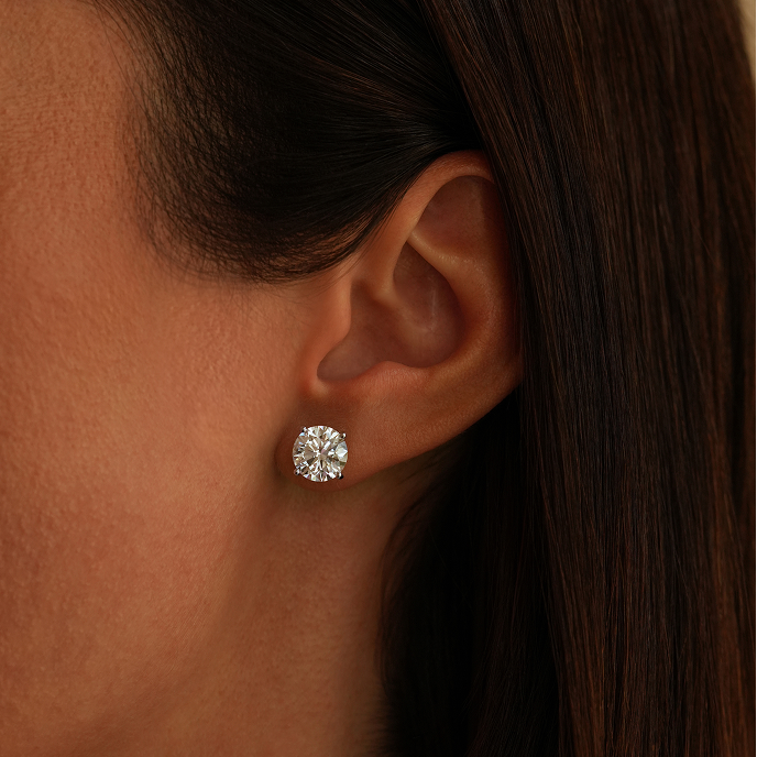 Sample Sale Rounds Studs 2.50 ct