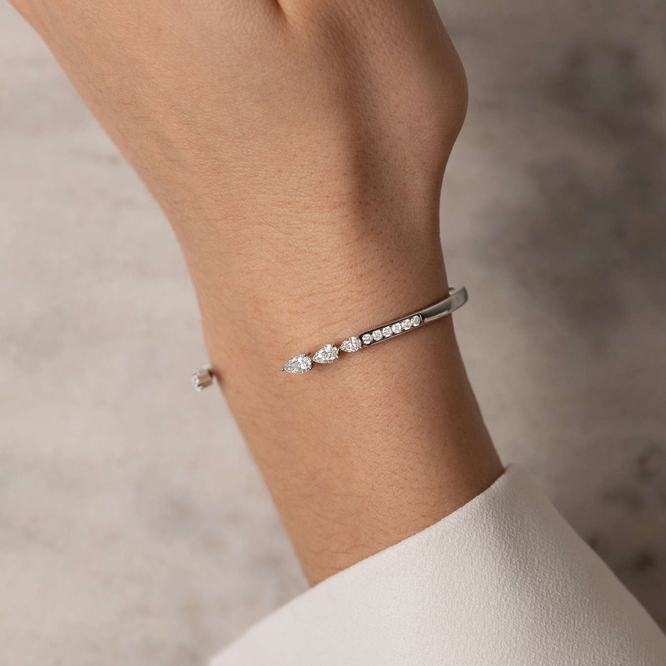 CUFF SAMPLE SALE - LM STUDIO GmbH