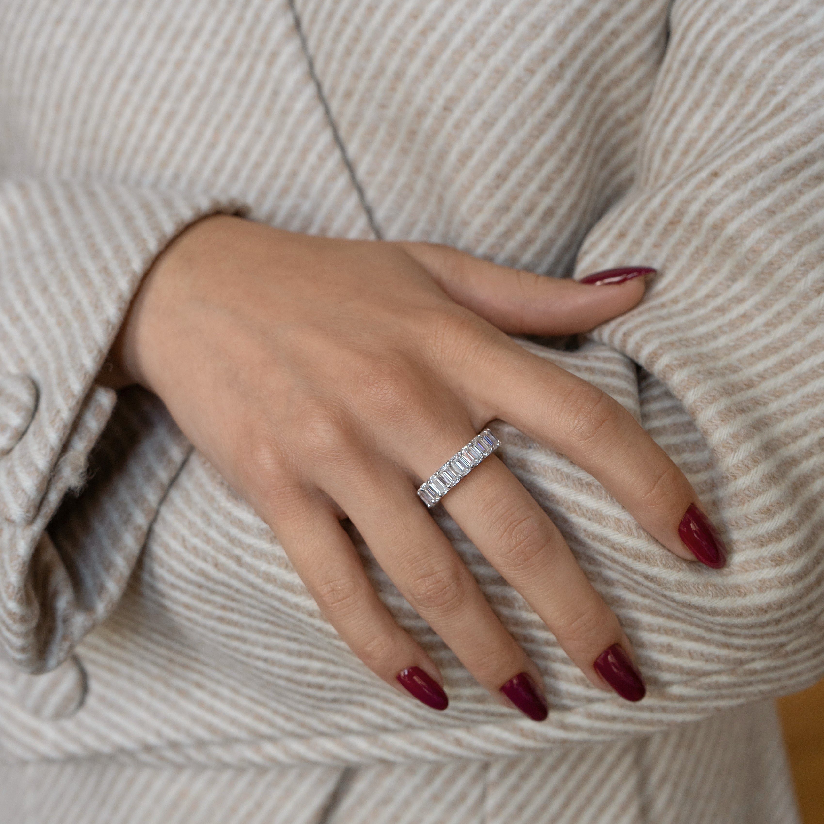 Sample Sale Emerald Eternity Ring - LM STUDIO GmbH