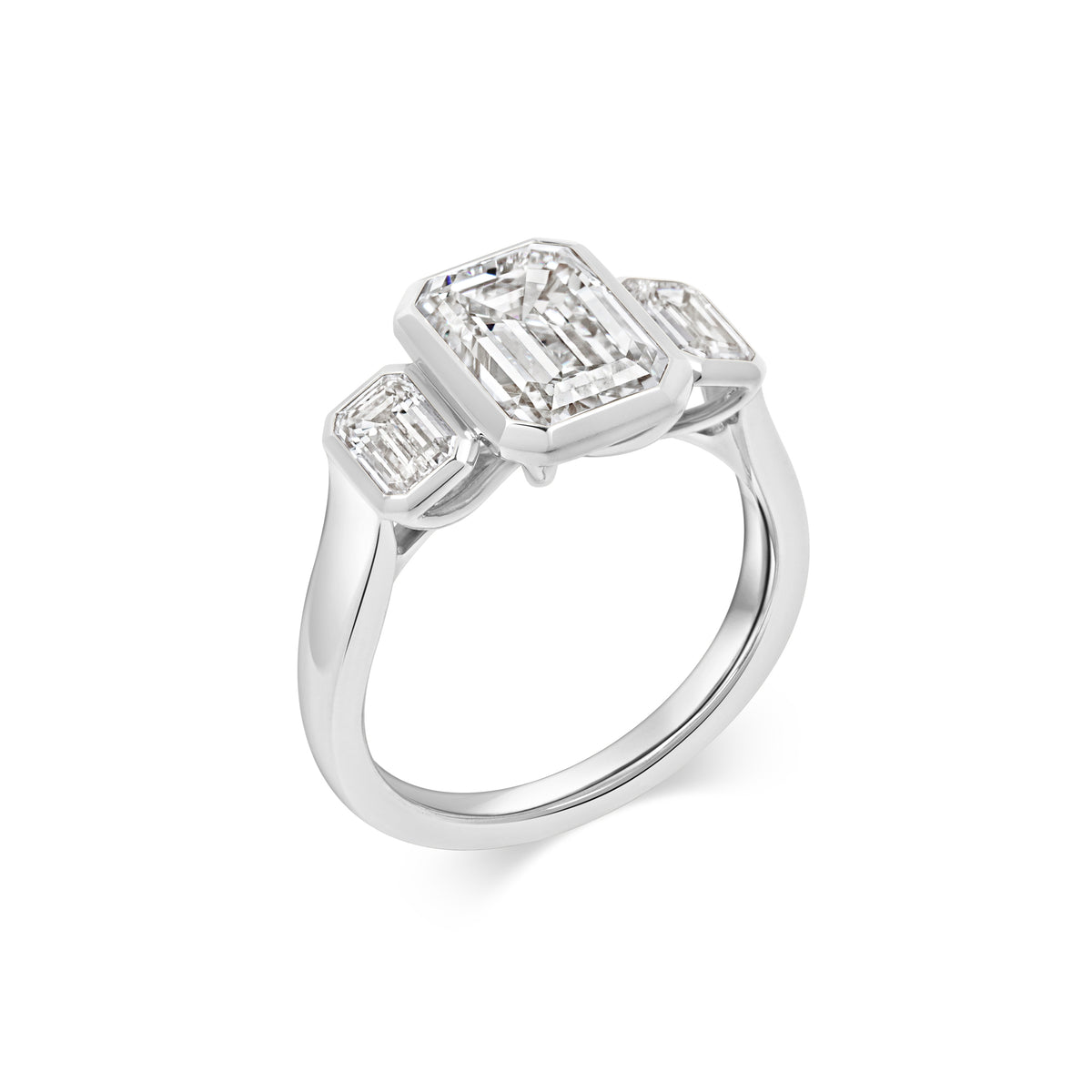 ASTOR RING