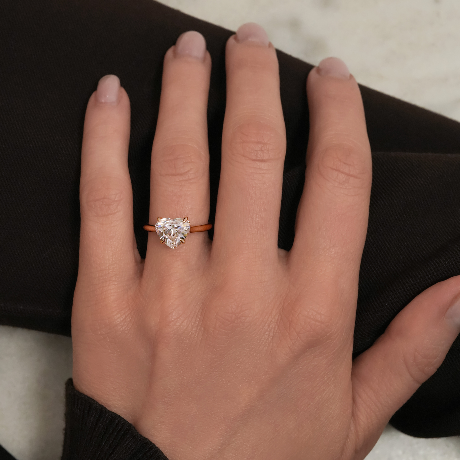 MIYUKI 2.50 ct, size 51, rose gold - LM STUDIO GmbH