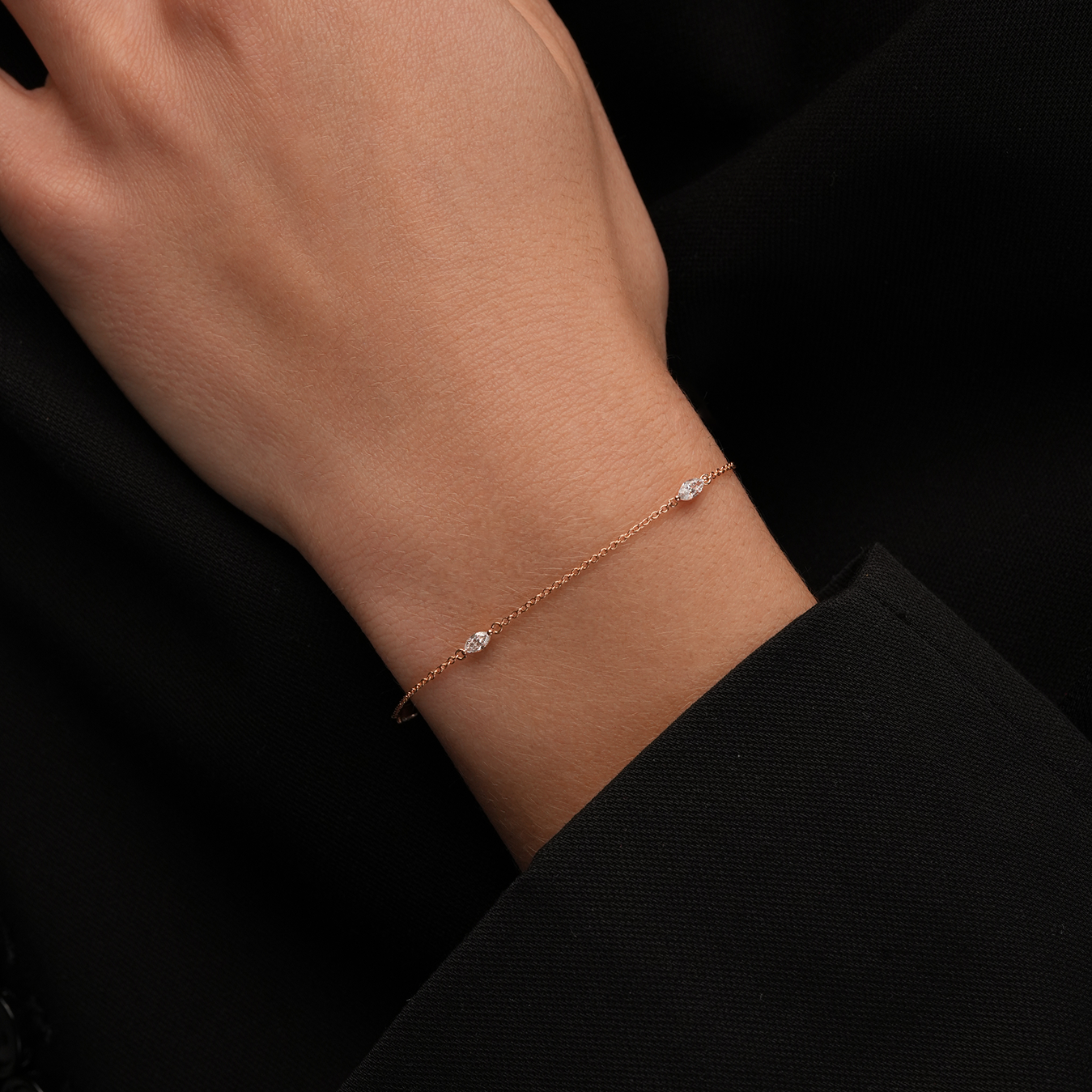 DAISY BRACELET SAMPLE SALE - LM STUDIO GmbH