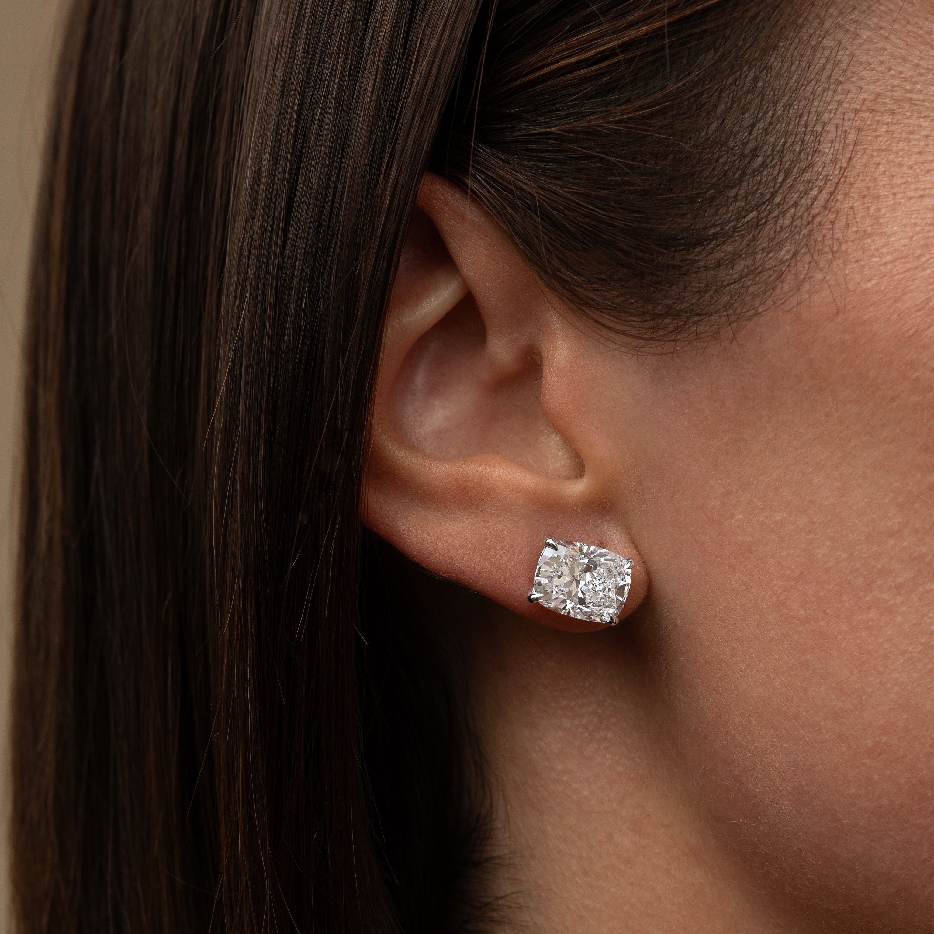 Sample Sale Cushion Studs
