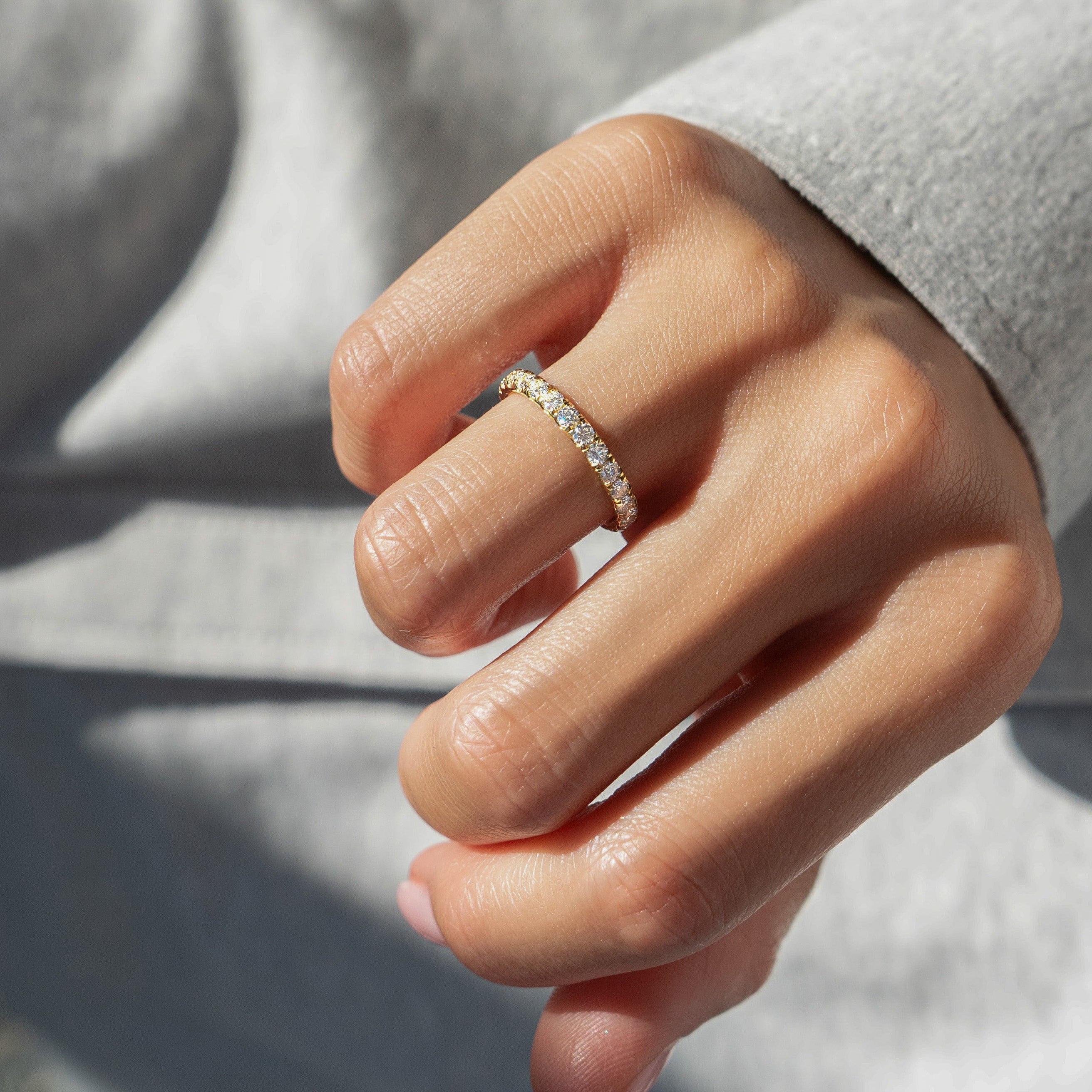 Eternity ring, yellow gold, size 52 - LM STUDIO GmbH