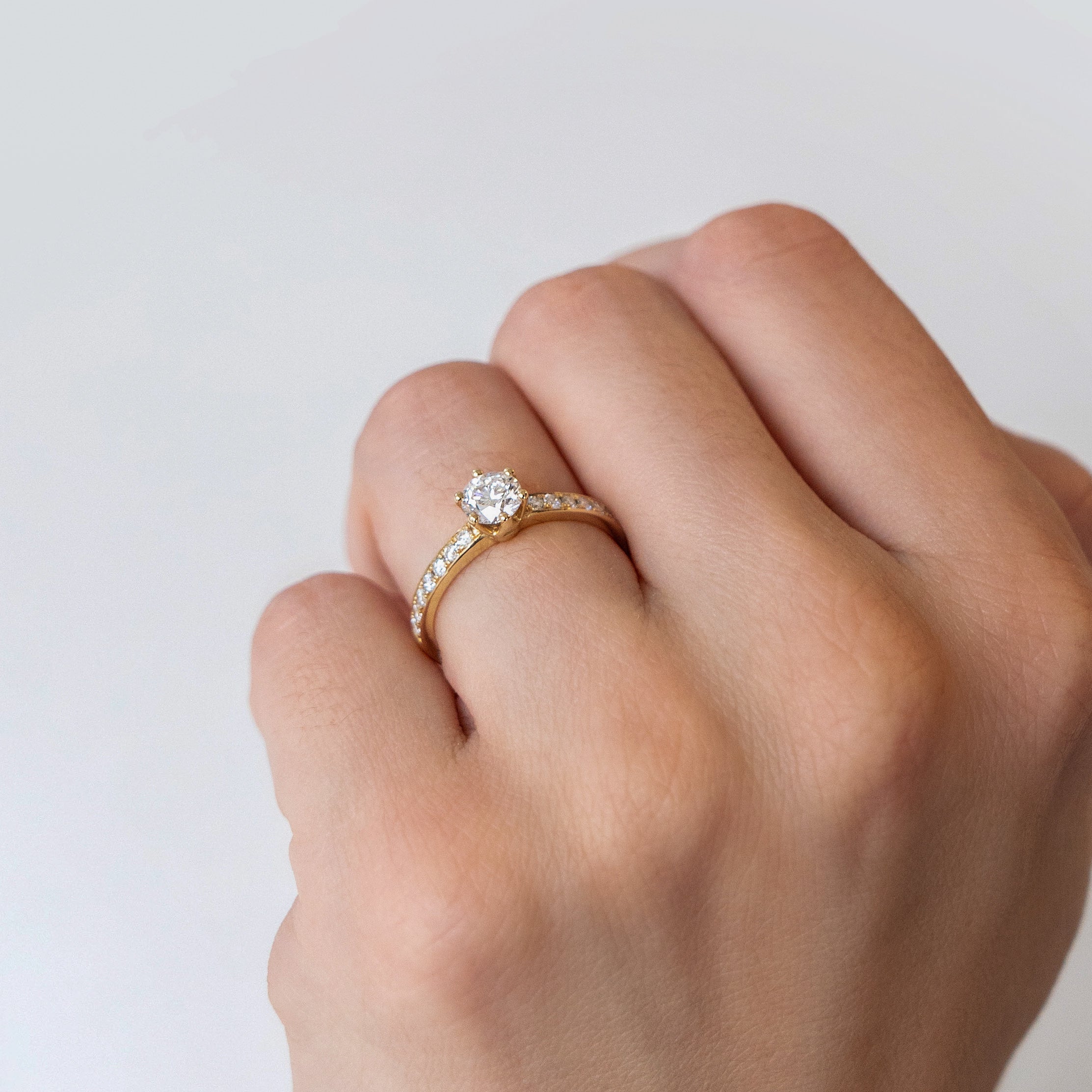 GRACE ring, old model, 18 K yellow gold, 0.50 ct, size 53 - LM STUDIO GmbH