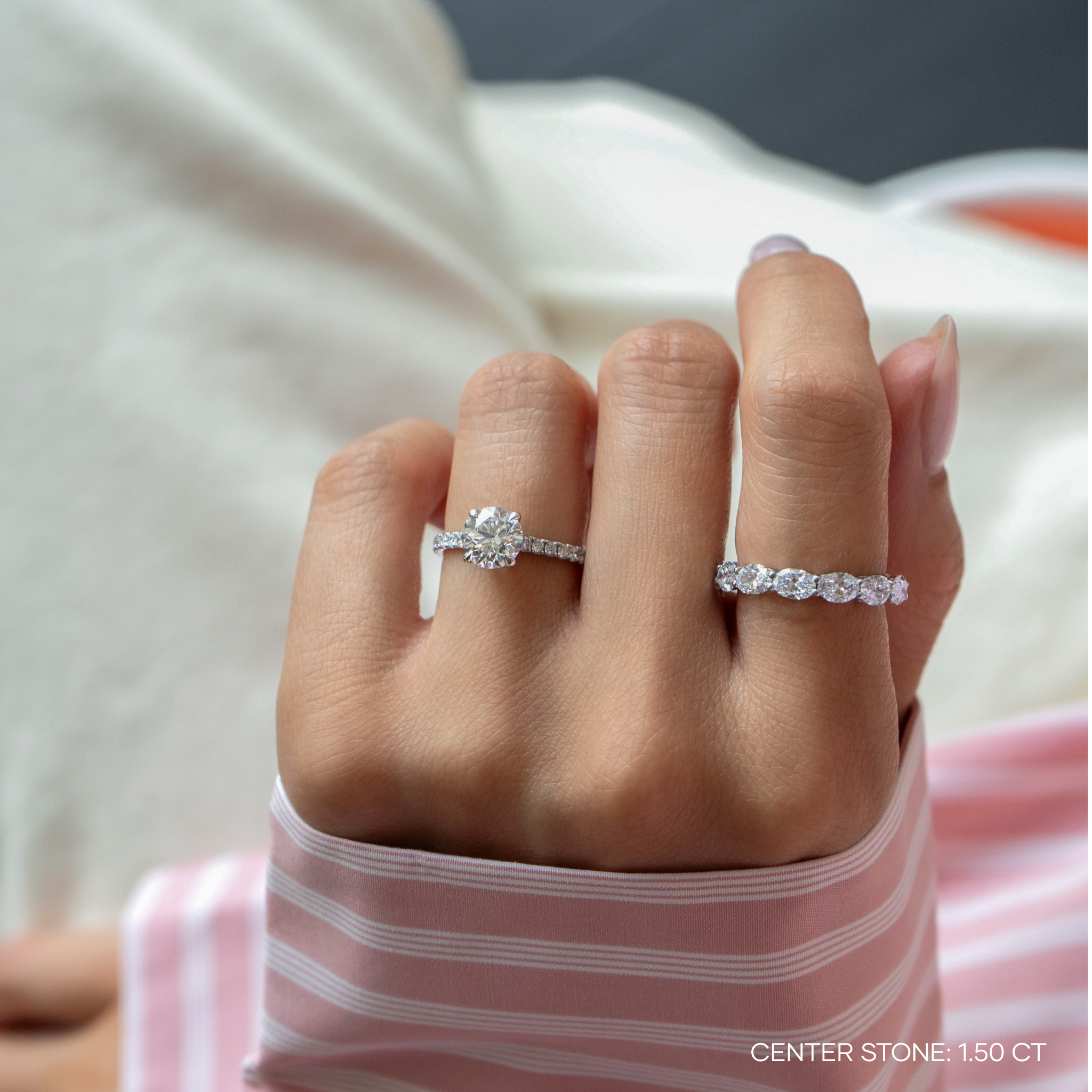 LILIAN white gold