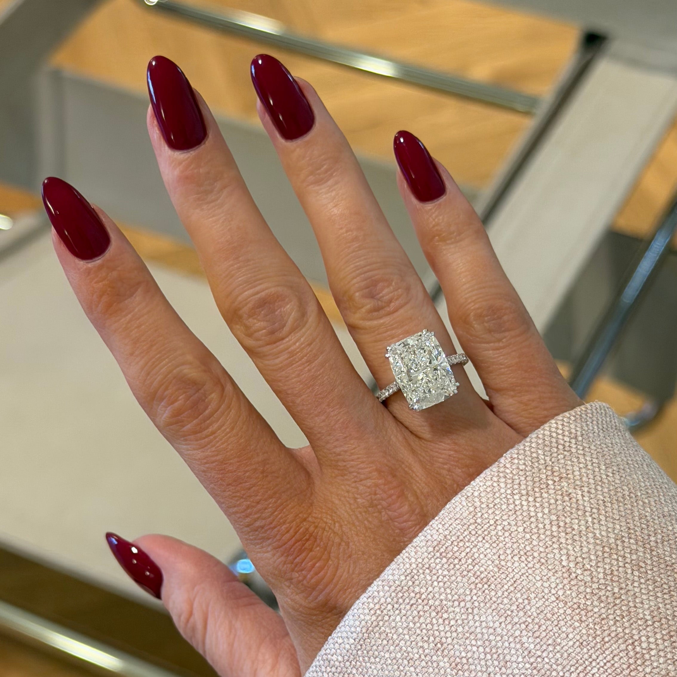 ADELE 8.12 ct, size 54, white gold - LM STUDIO GmbH