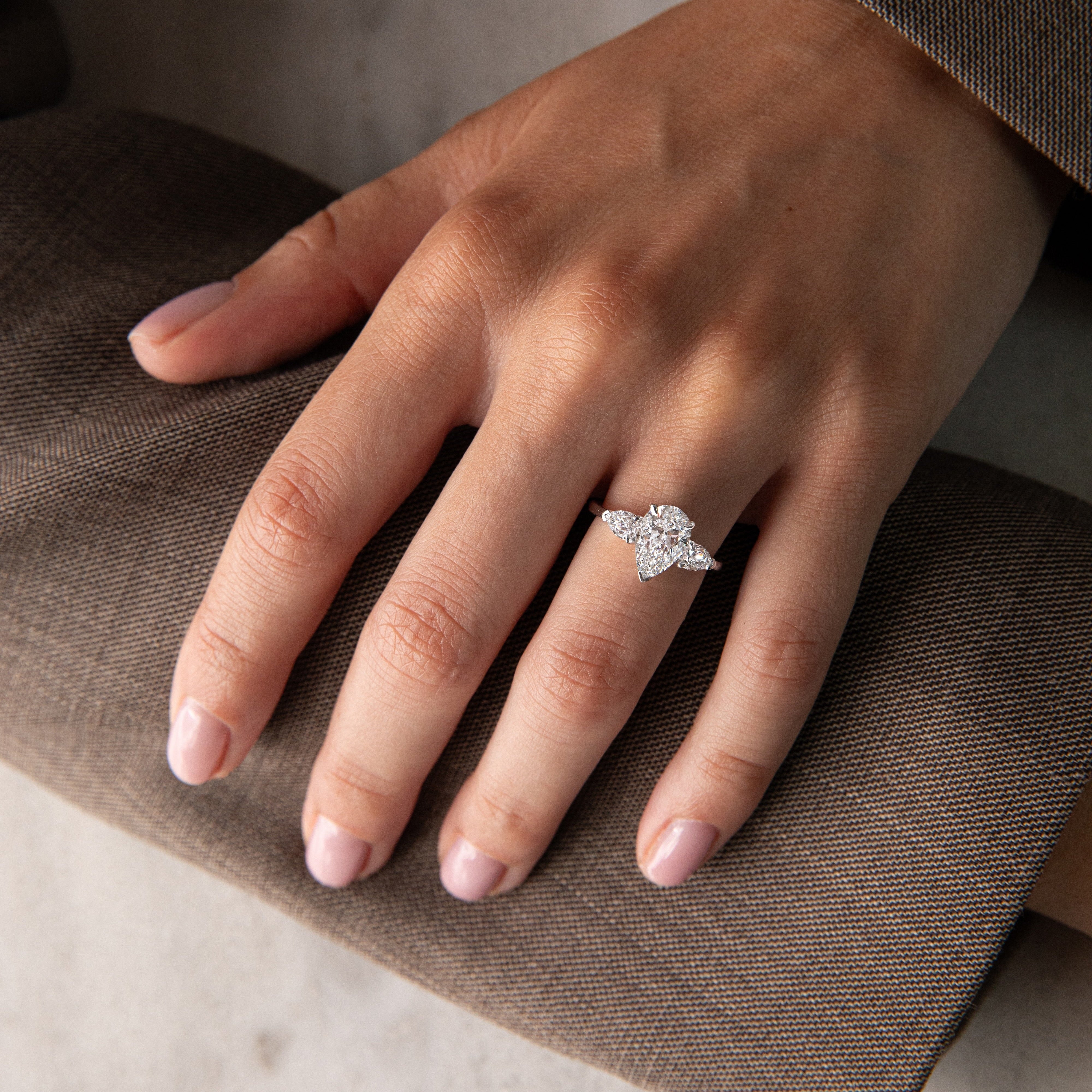 MARLA 1.50 ct, size 49, white gold