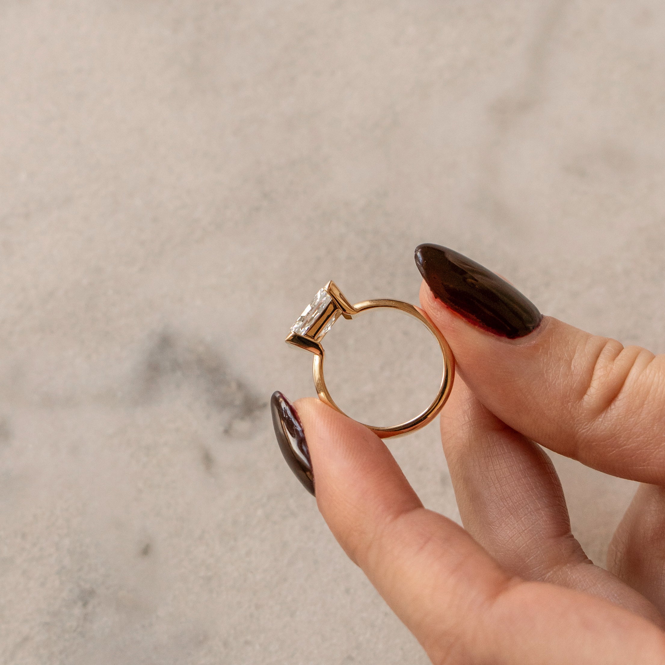 Sample Sale Custom Made Radiant Ring - LM STUDIO GmbH