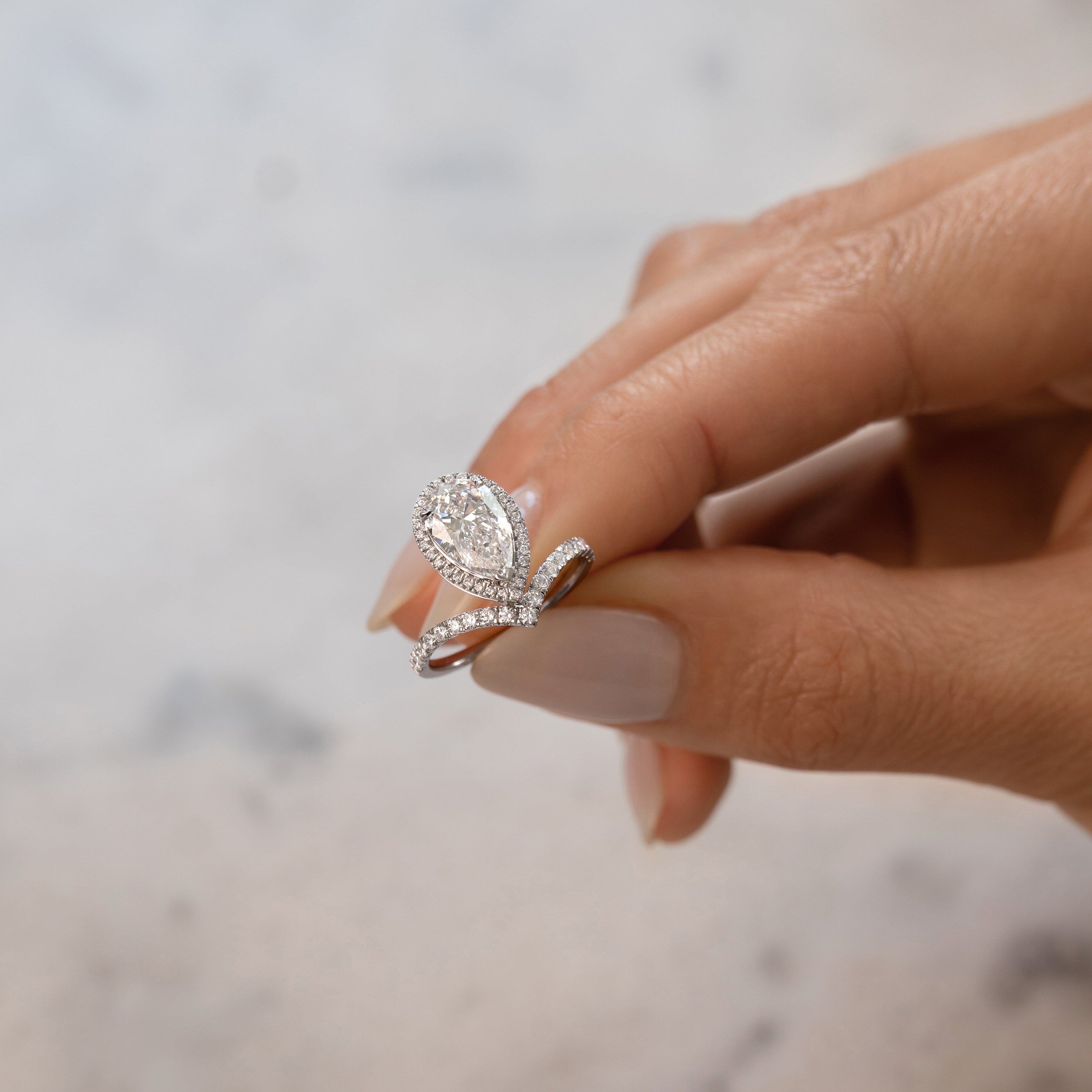 Custom Made Pear Cut Ring, 18 K white gold, 2.00 ct, size 52