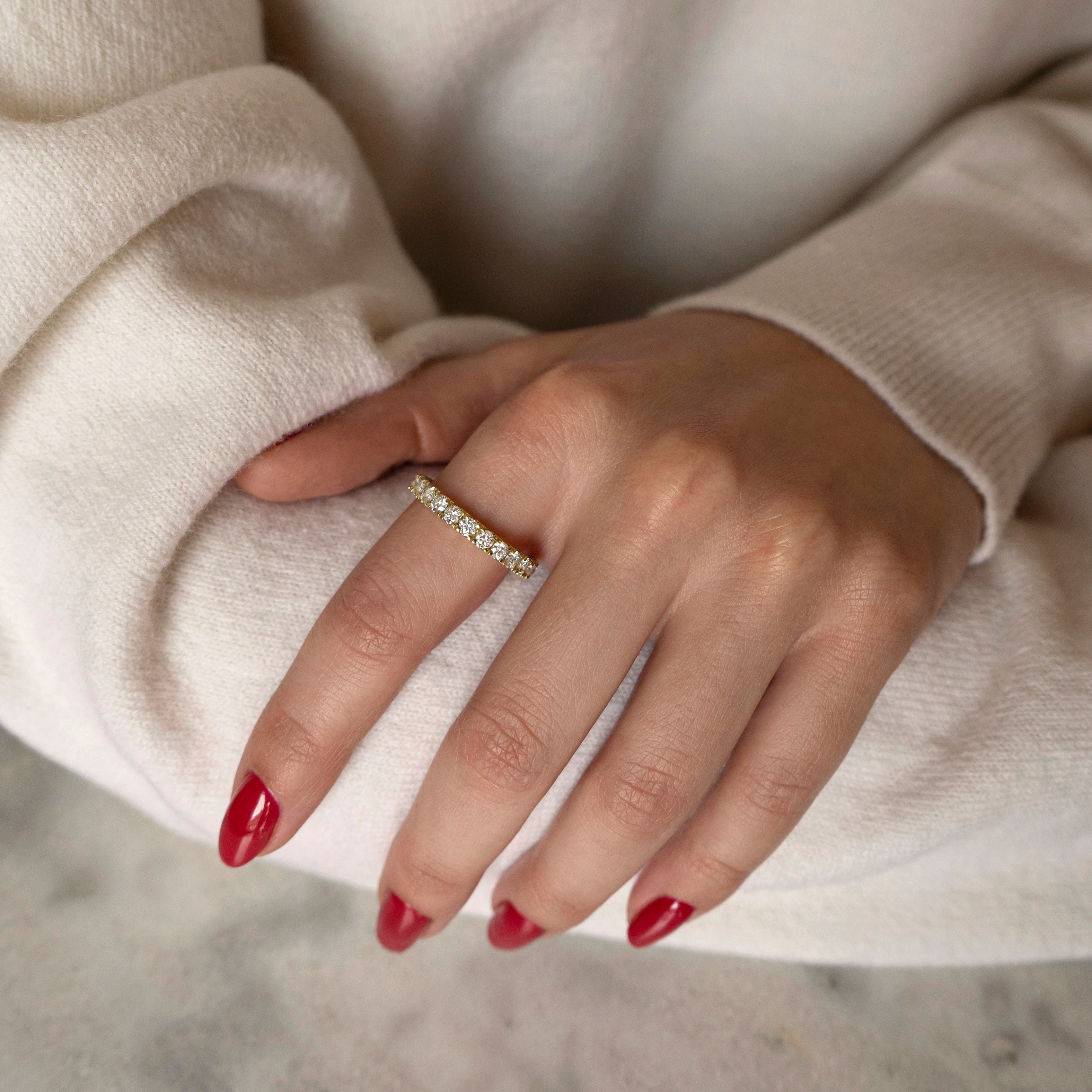 Salome Eternity ring, light yellow gold, size 59 - LM STUDIO GmbH