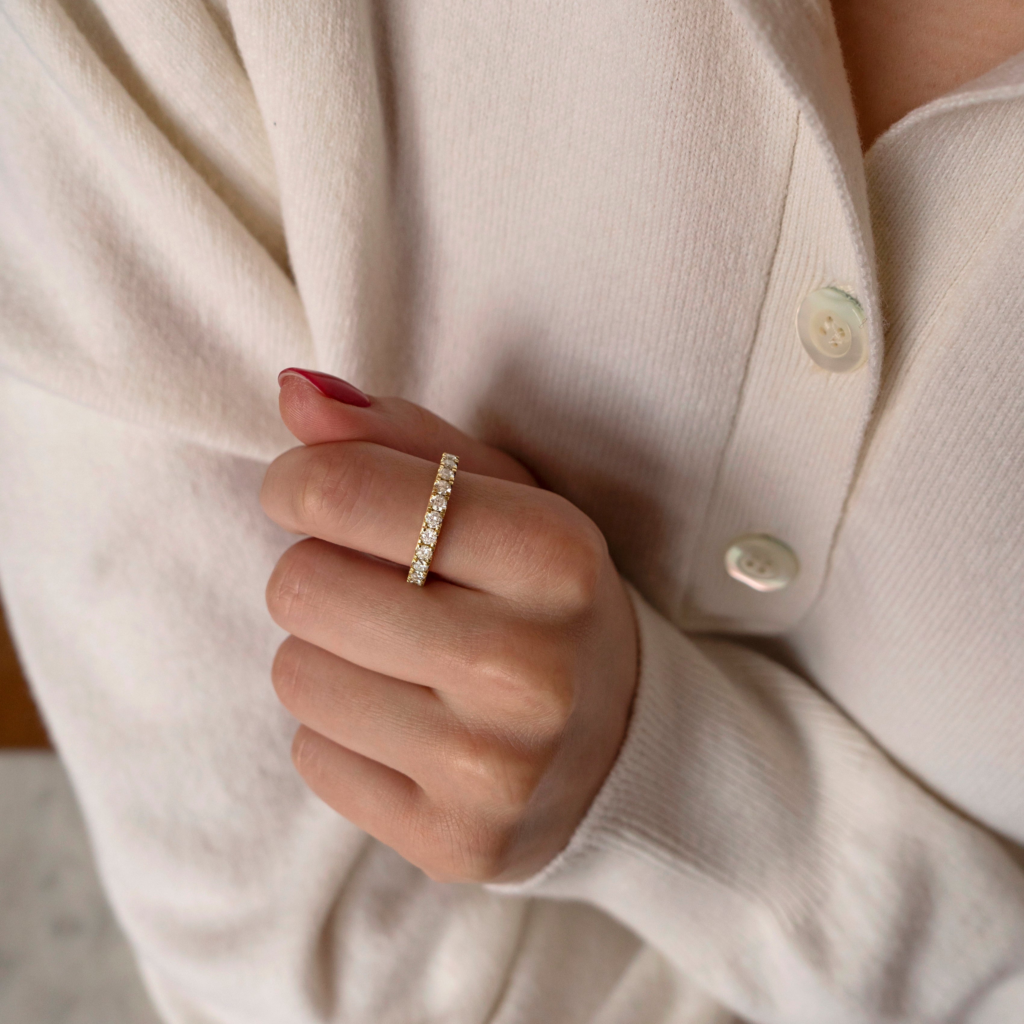 Salome Eternity ring, light yellow gold, size 59 - LM STUDIO GmbH