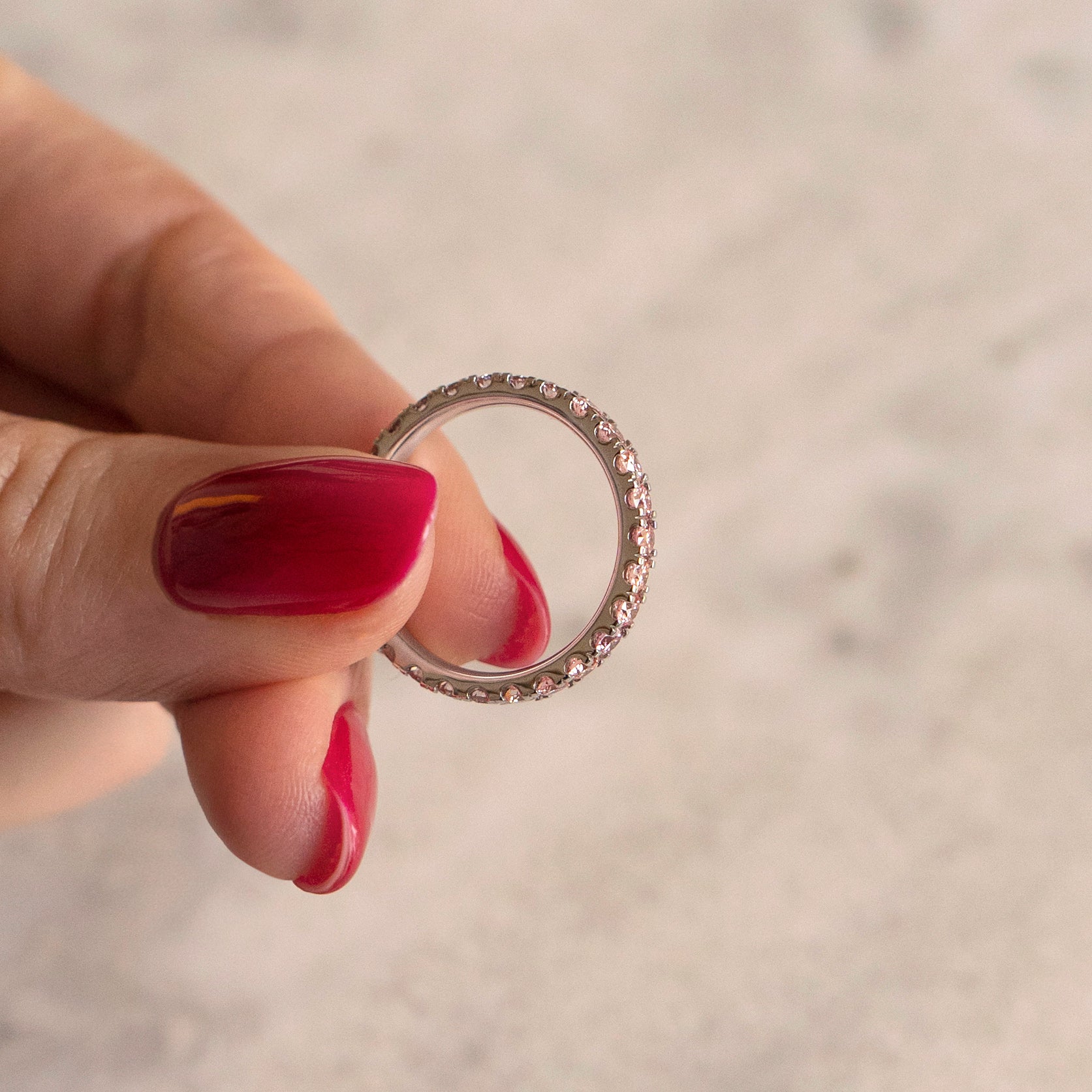Fancy Pink Eternity ring, white gold, size 52 - LM STUDIO GmbH