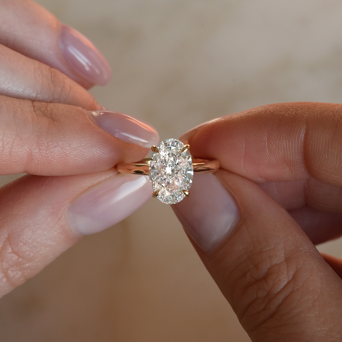 ALARA 2.62 ct, Größe 49, Gelbgold