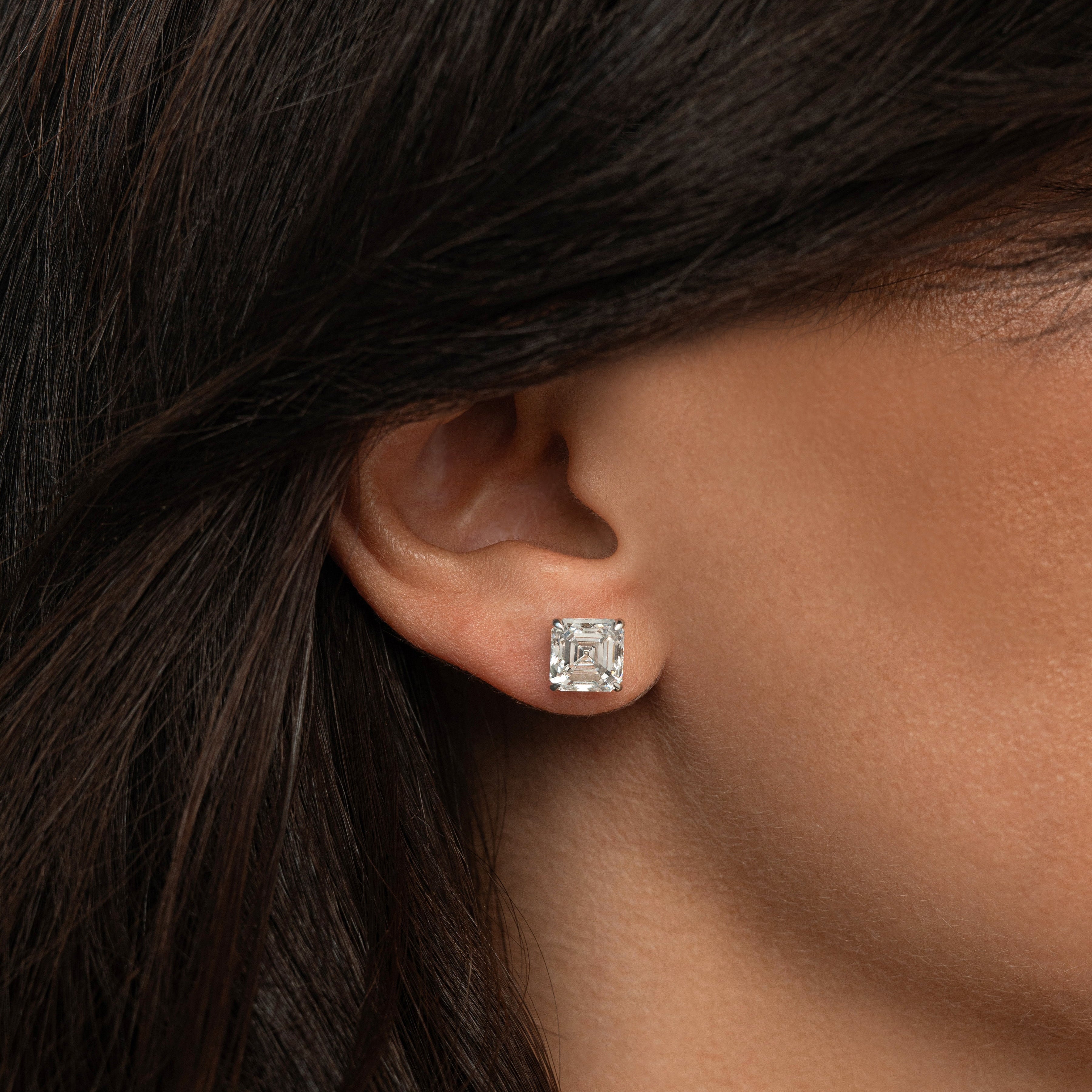 Asscher Studs WG 2.58 ct