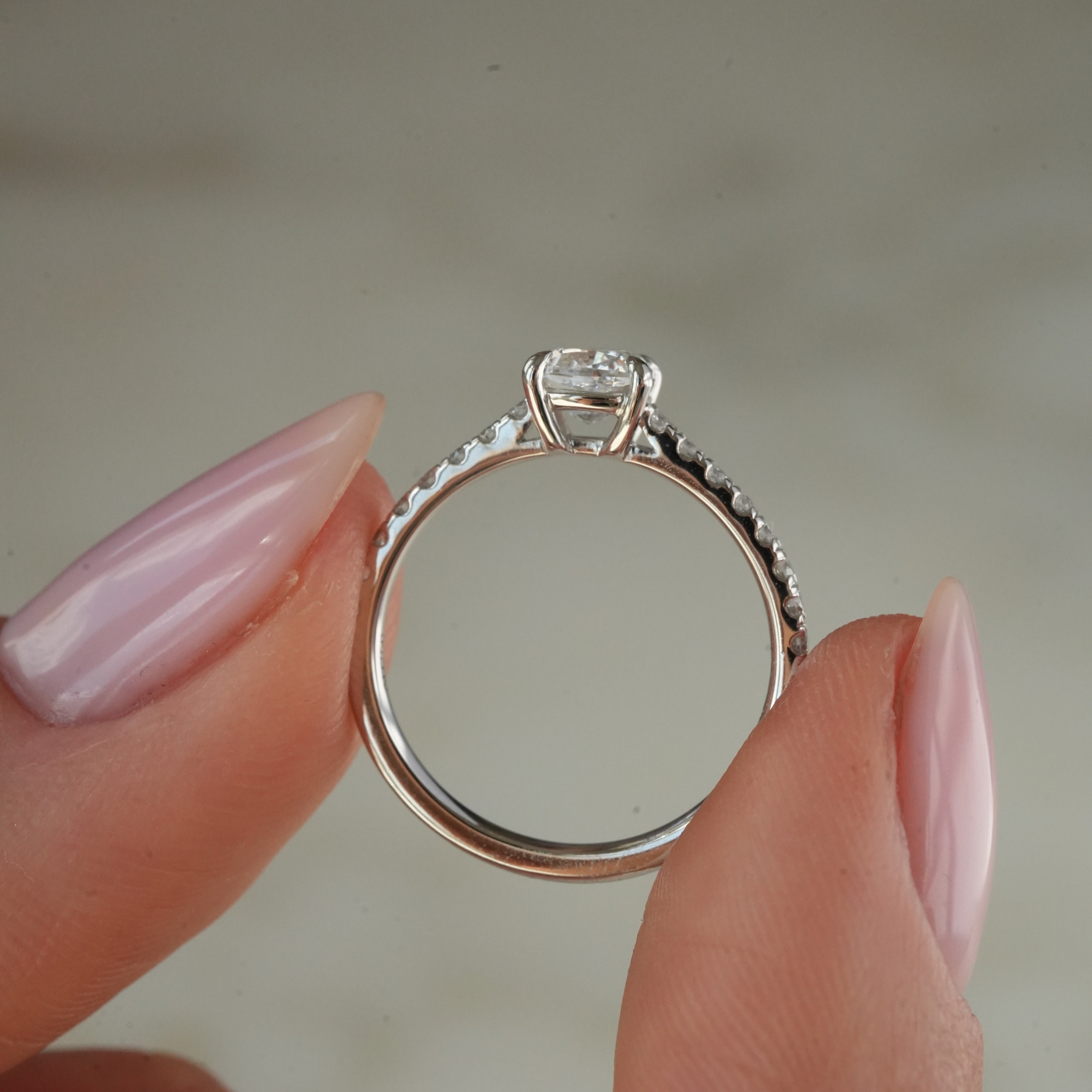 CASSIA 0.70 ct, size 52, white gold
