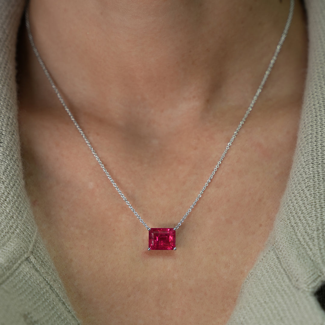 CARMINE necklace