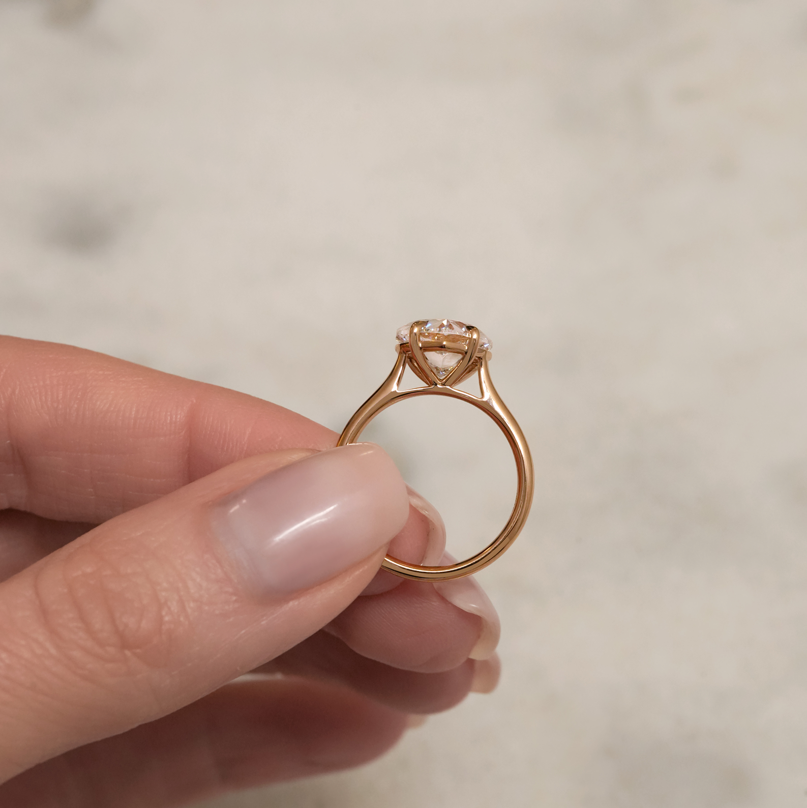 MIYUKI 2.50 ct, size 51, rose gold - LM STUDIO GmbH