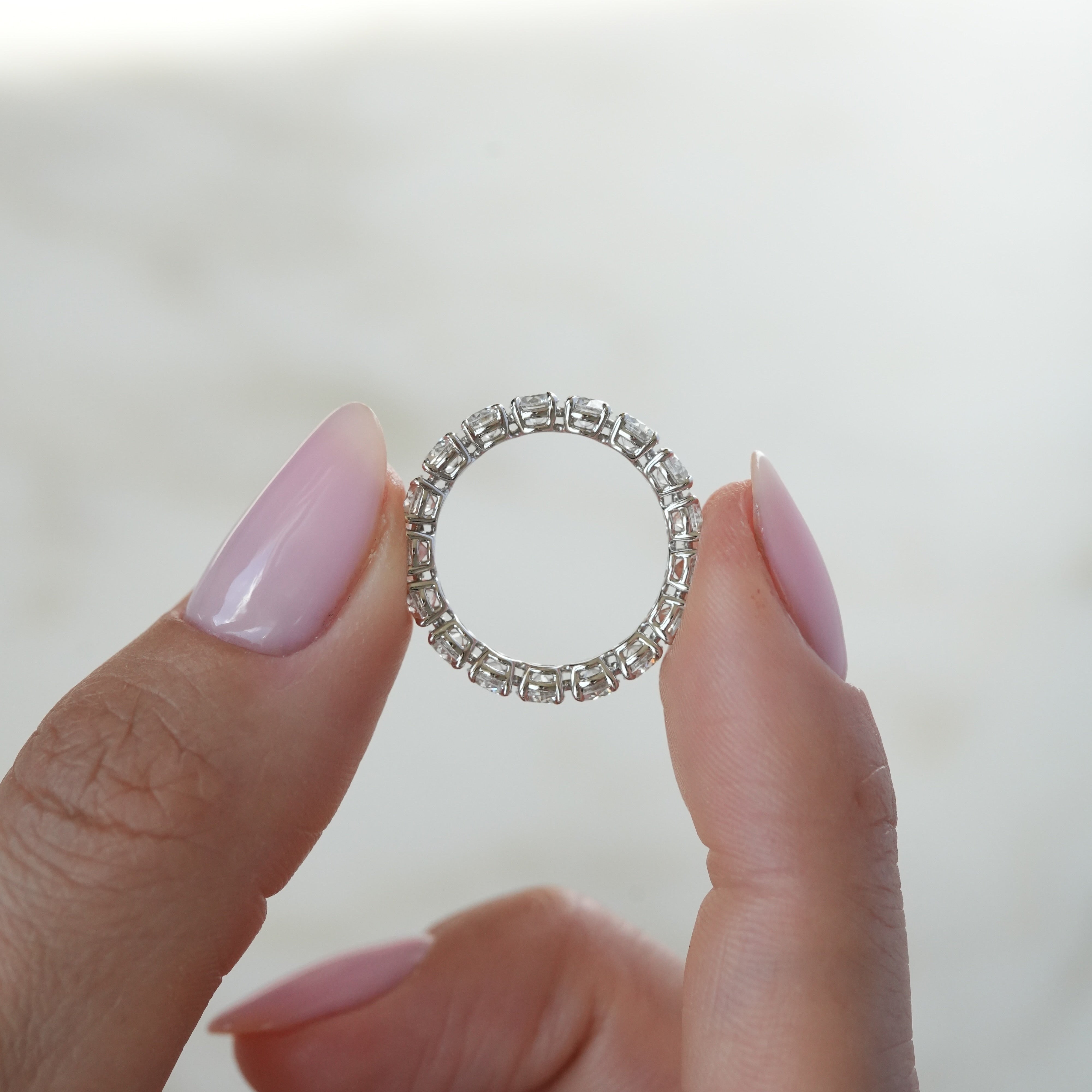 Eternity ring, white gold, size 53 - LM STUDIO GmbH