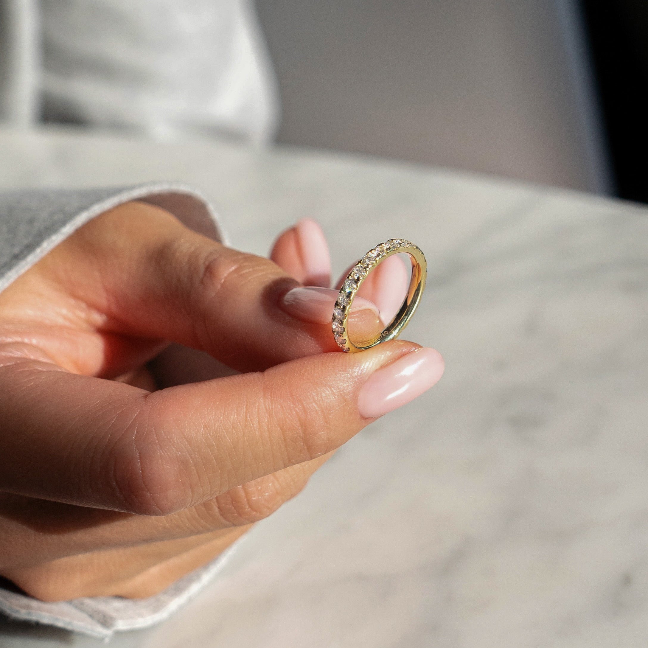 Eternity ring, yellow gold, size 50 - LM STUDIO GmbH