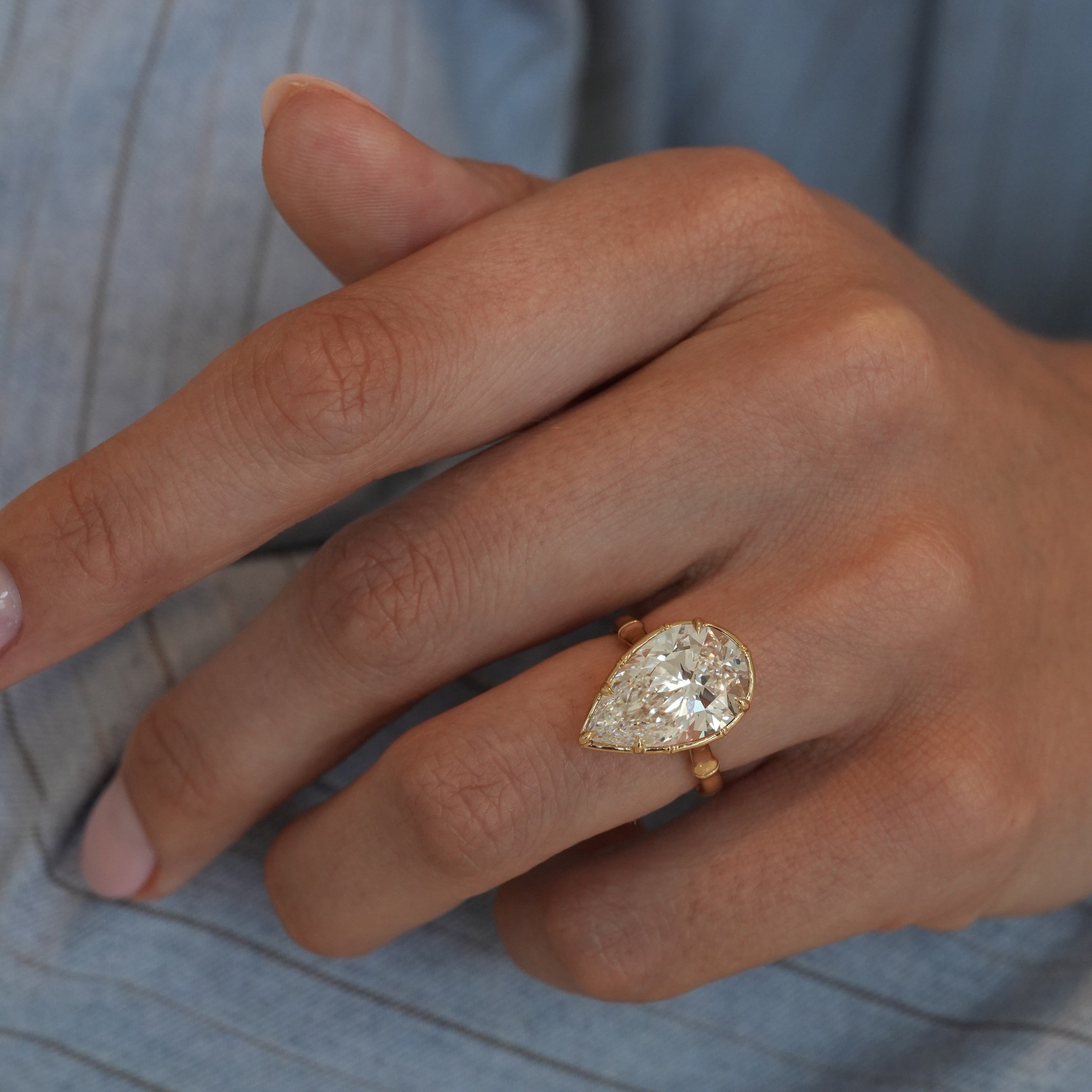 Sugar Cane Pear Ring, 7.04 ct, Size 52