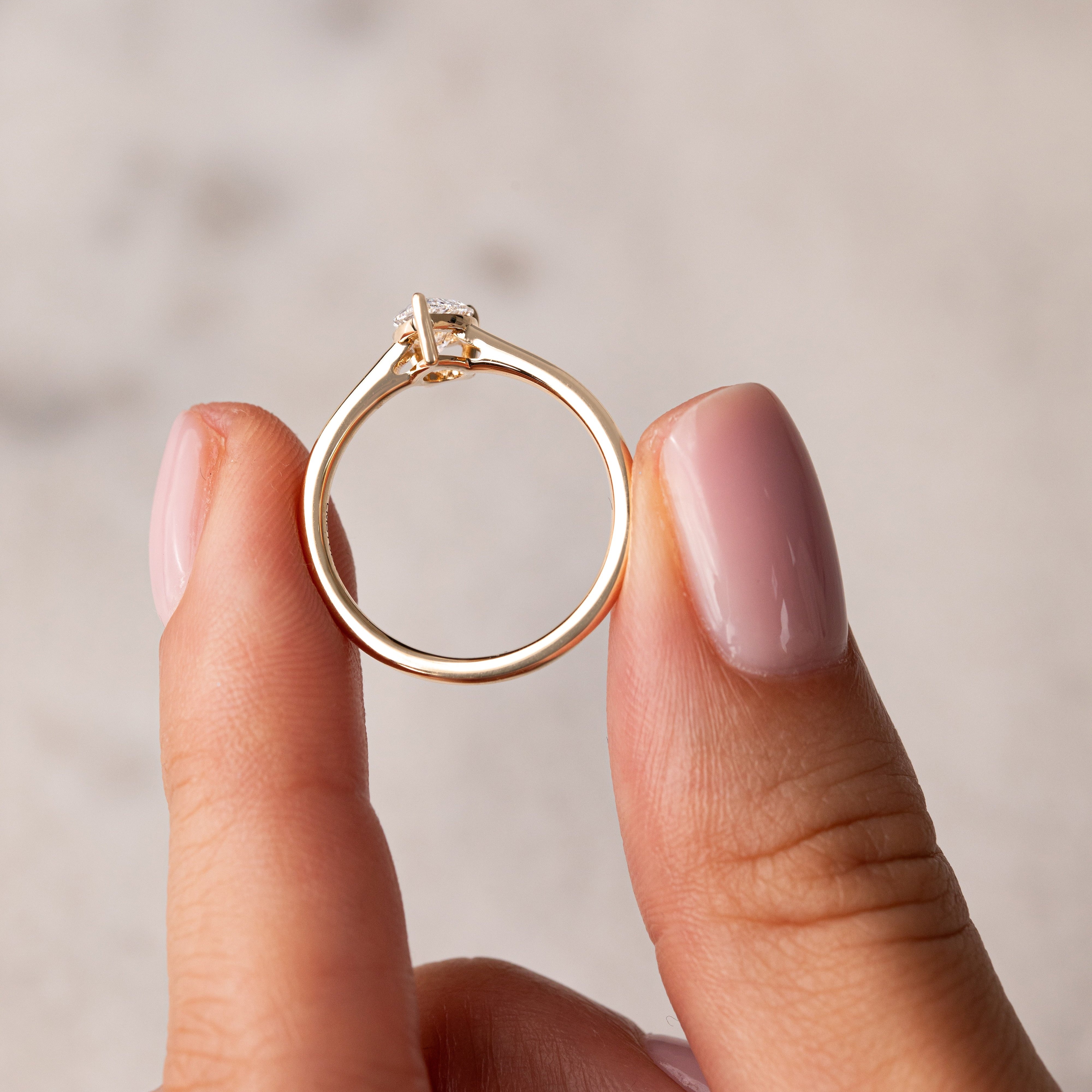 MARLENE 0.62 ct, size 52, yellow gold