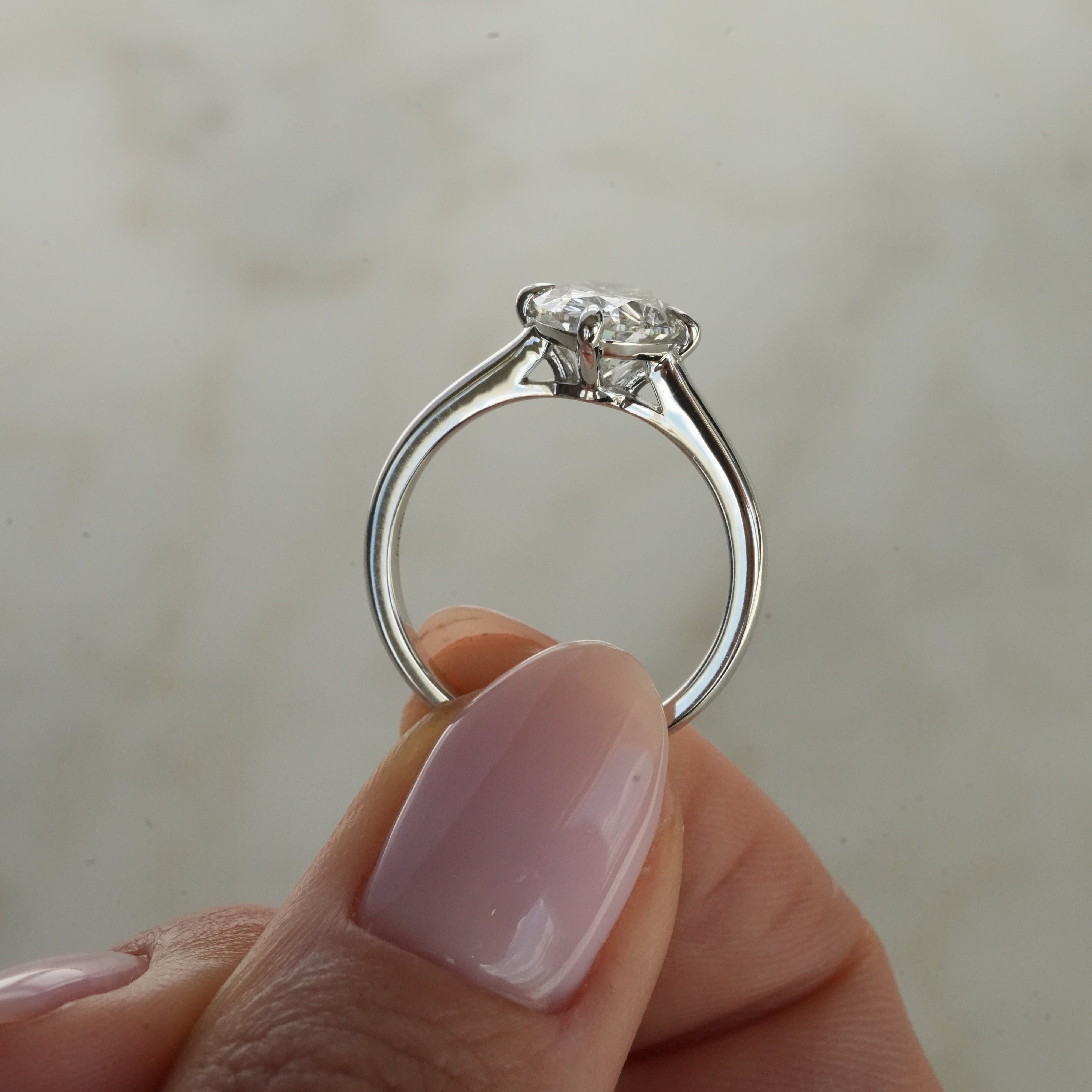 SIENNA 3.02 ct, size 57, white gold